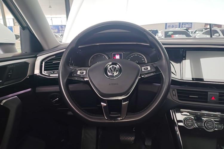 Used Volkswagen Tayron 2019 330TSI Two-Wheel Drive Luxury Model China VI Standard Steering Wheel