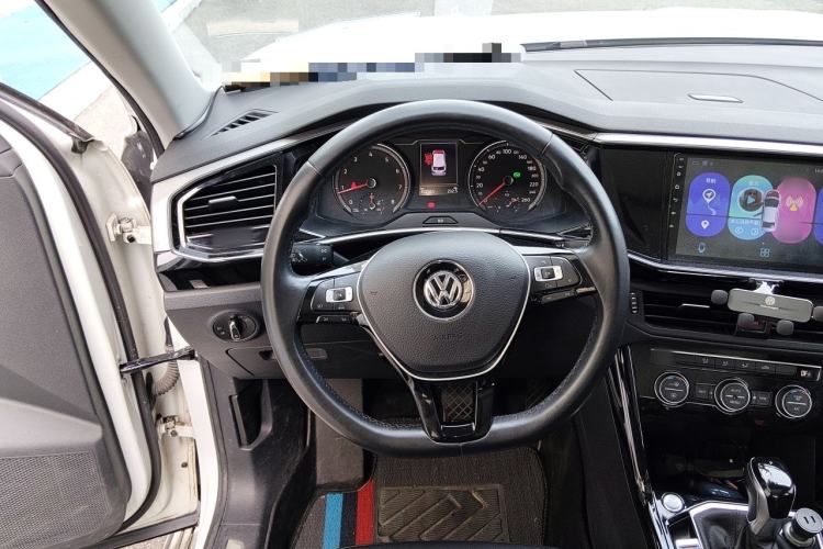 Used Volkswagen Tayron 2019 330TSI Two-Wheel-Drive Luxury Version China V Emission Standard Steering Wheel