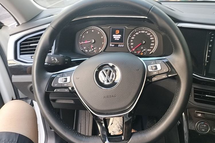 Used Volkswagen Tayron 2019 330TSI Two-Wheel Drive Luxury Model China VI Standard Steering Wheel