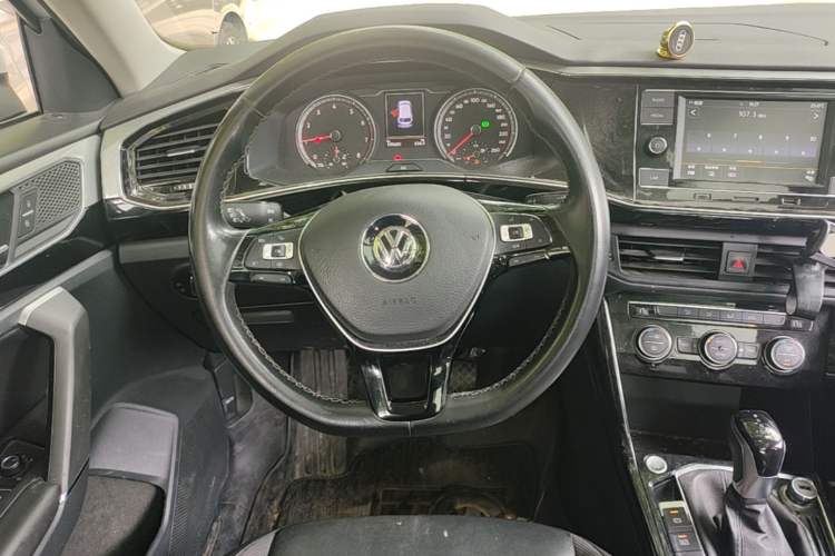 Used Volkswagen Tayron 2019 Teramont Edition 280TSI Two-Wheel Drive Luxury Model China VI Standard Steering Wheel