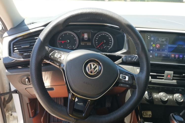 Used Volkswagen Tayron 2019 330TSI Two-Wheel Drive Luxury Model China VI Standard Steering Wheel