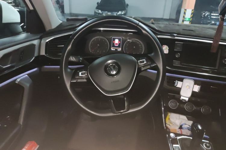 Used Volkswagen Tayron 2019 Teramont Edition 280TSI Two-Wheel Drive Luxury Model China VI Standard Steering Wheel