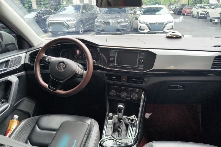 Used Volkswagen Tayron 2019 330TSI Two-Wheel-Drive Luxury Version China V Emission Standard Steering Wheel