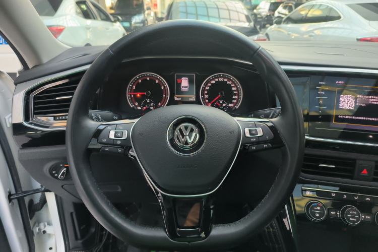 Used Volkswagen Tayron 2019 330TSI Two-Wheel Drive Luxury Model China VI Standard Steering Wheel