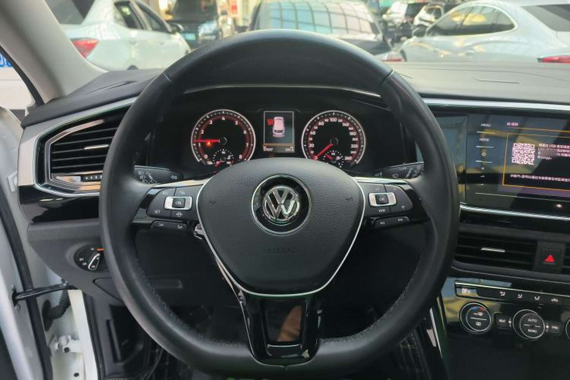 Used Volkswagen Tayron 2019 330TSI Two-Wheel Drive Luxury Model China VI Standard Steering Wheel