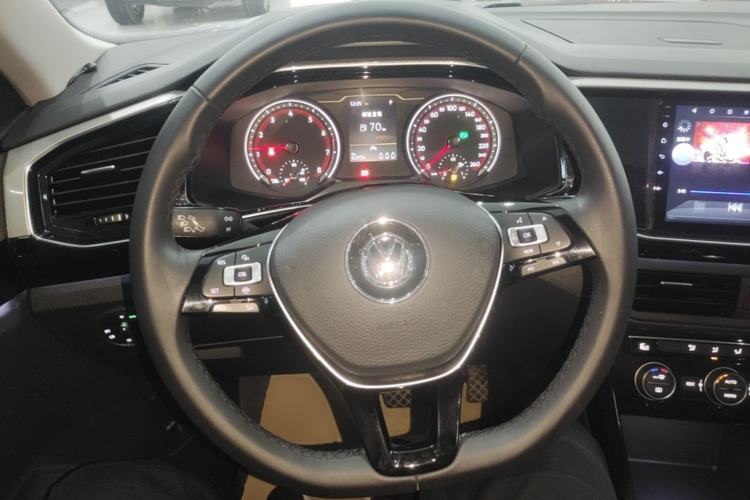 Used Volkswagen Tayron 2019 330TSI Two-Wheel Drive Luxury Model China VI Standard Steering Wheel