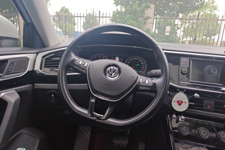 Used Volkswagen Tayron 2019 Teramont Edition 280TSI Two-Wheel Drive Luxury Model China VI Standard Steering Wheel