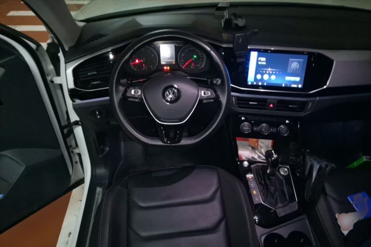 Used Volkswagen Tayron 2019 330TSI Two-Wheel Drive Luxury Model China VI Standard Steering Wheel
