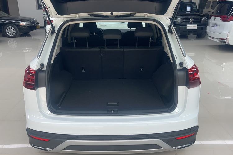 Used Volkswagen Tayron 2019 330TSI Two-Wheel-Drive Prestige Version China VI Standard Trunk