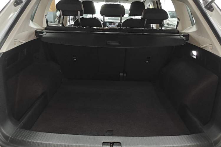Used Volkswagen Tayron 2019 Teramont Edition 280TSI Two-Wheel Drive Comfort Model China VI Standard Trunk