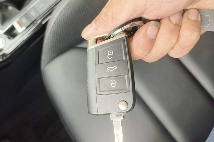 Used Volkswagen Tayron 2019 330TSI Two-Wheel Drive Luxury Model China VI Standard Vehicle Key