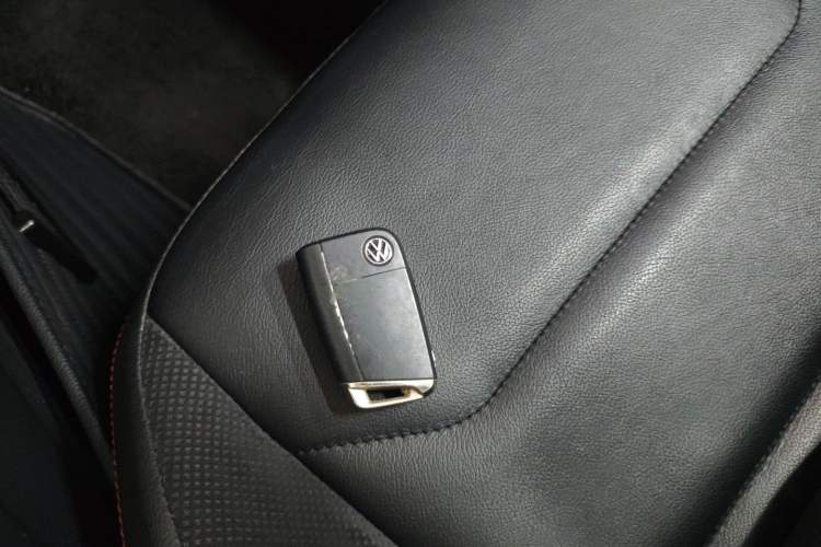 Used Volkswagen Tayron 2019 330TSI Two-Wheel Drive Luxury Model China VI Standard Vehicle Key