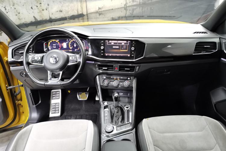 Used Volkswagen Tayron 2019 380TSI All-Wheel Drive R-Line China V-standard Center Console