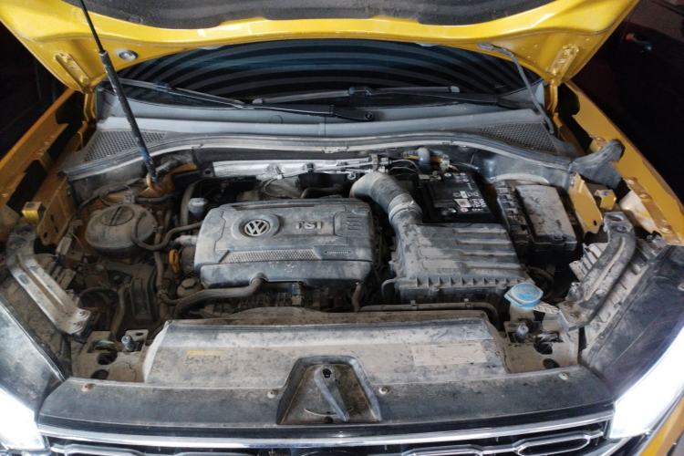 Used Volkswagen Tayron 2019 380TSI Four-Wheel Drive Flagship Version China V Standard Engine Bay