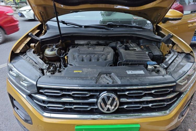 Used Volkswagen Tayron 2019 330TSI Two-Wheel Drive Luxury Model China VI Standard Engine Bay