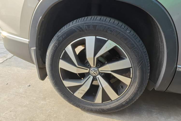 Used Volkswagen Tayron 2019 330TSI Two-Wheel Drive Luxury Model China VI Standard Exterior 8