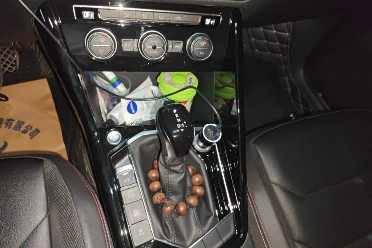 Used Volkswagen Tayron 2019 330TSI Two-Wheel Drive Luxury Model China VI Standard Gear Lever