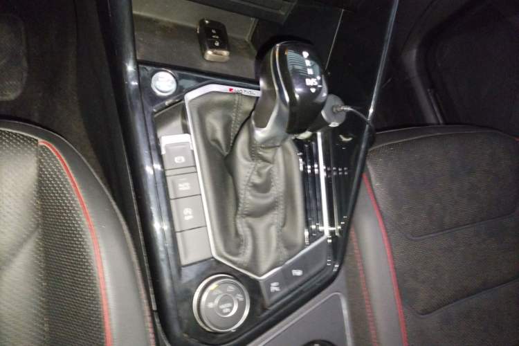 Used Volkswagen Tayron 2019 380TSI Four-Wheel Drive Flagship Version China V Standard Gear Lever