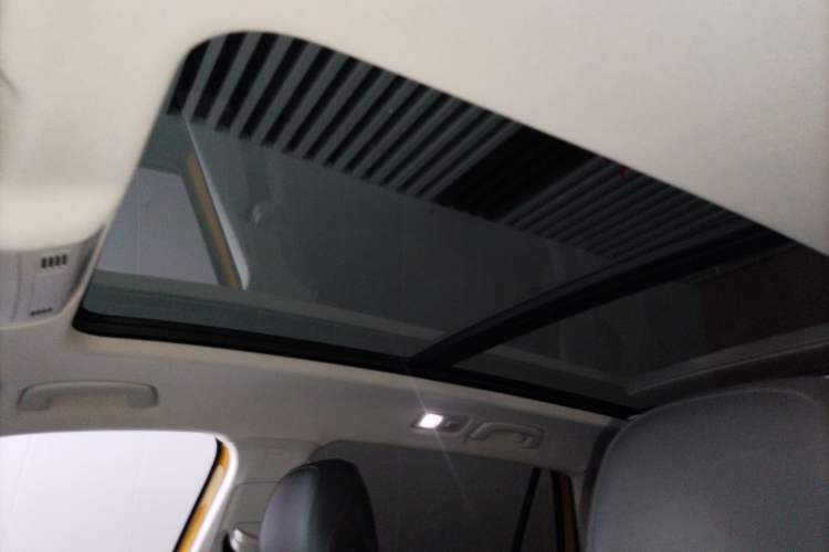Used Volkswagen Tayron 2019 380TSI Four-Wheel Drive Flagship Version China V Standard Headliner