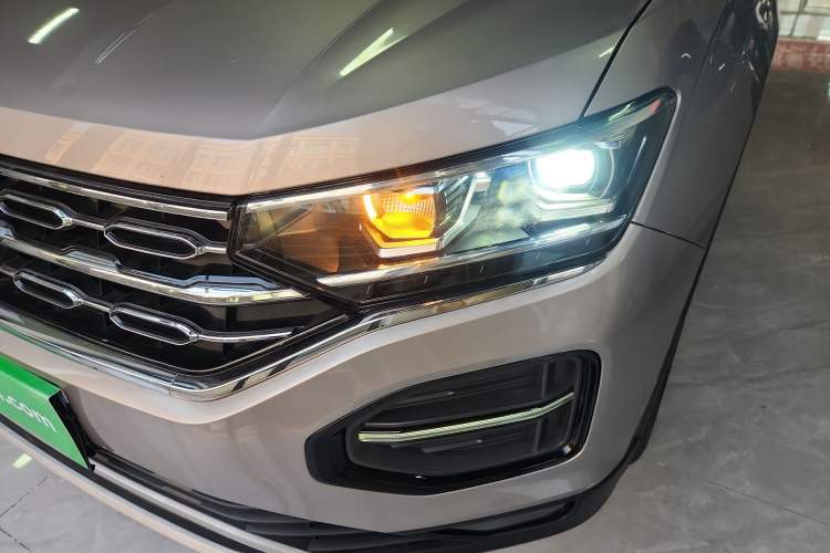 Used Volkswagen Tayron 2019 Teramont Edition 280TSI Two-Wheel Drive Luxury Model China VI Standard Left Front Headlight
