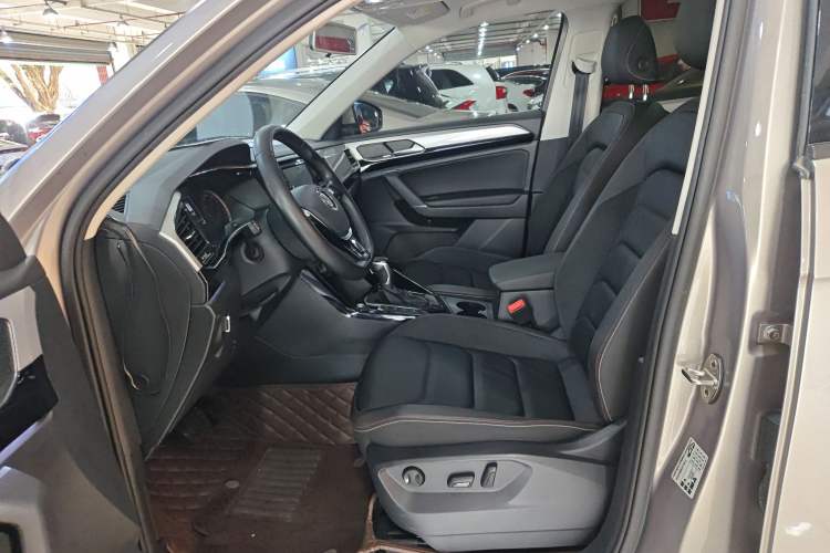 Used Volkswagen Tayron 2019 330TSI Two-Wheel Drive Luxury Model China VI Standard Left Front Seat