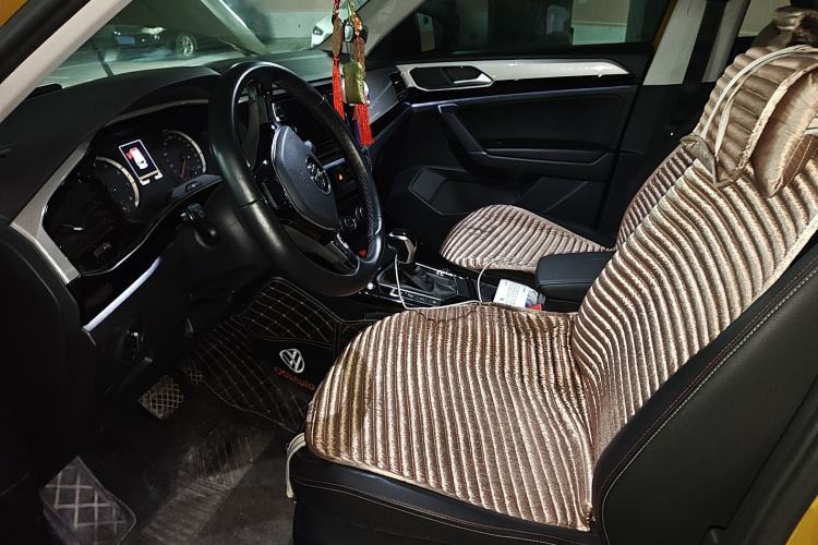Used Volkswagen Tayron 2019 330TSI Two-Wheel-Drive Luxury Version China V Emission Standard Left Front Seat