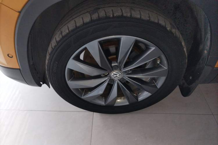 Used Volkswagen Tayron 2019 380TSI Four-Wheel Drive Flagship Version China V Standard Left Front Wheel Hub