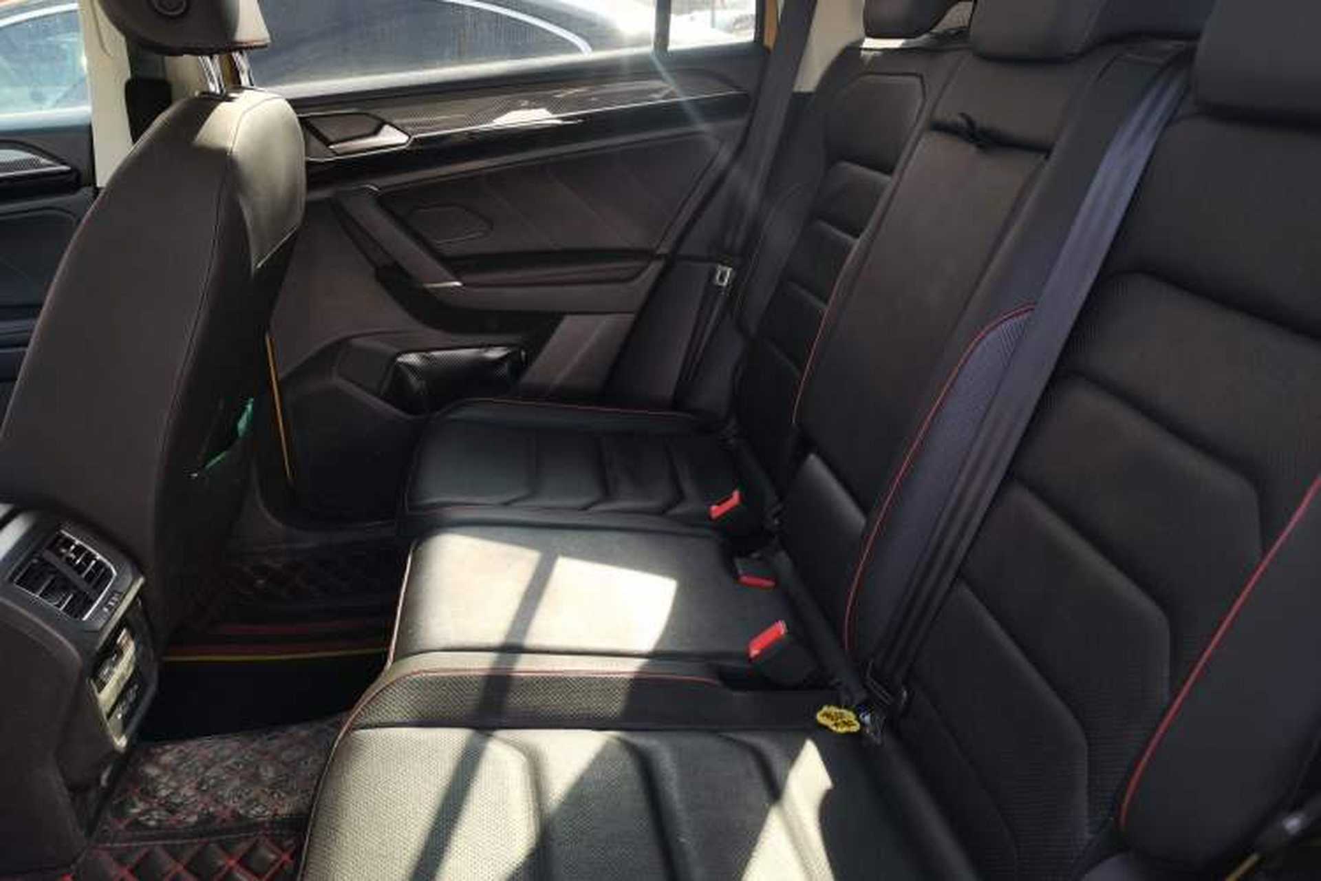 Used Volkswagen Tayron 2019 380TSI Four-Wheel Drive Flagship Version China V Standard Left Rear Seat