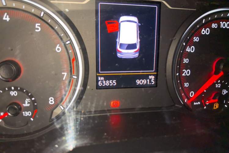 Used Volkswagen Tayron 2019 Teramont Edition 280TSI Two-Wheel Drive Luxury Model China VI Standard Odometer Close Up