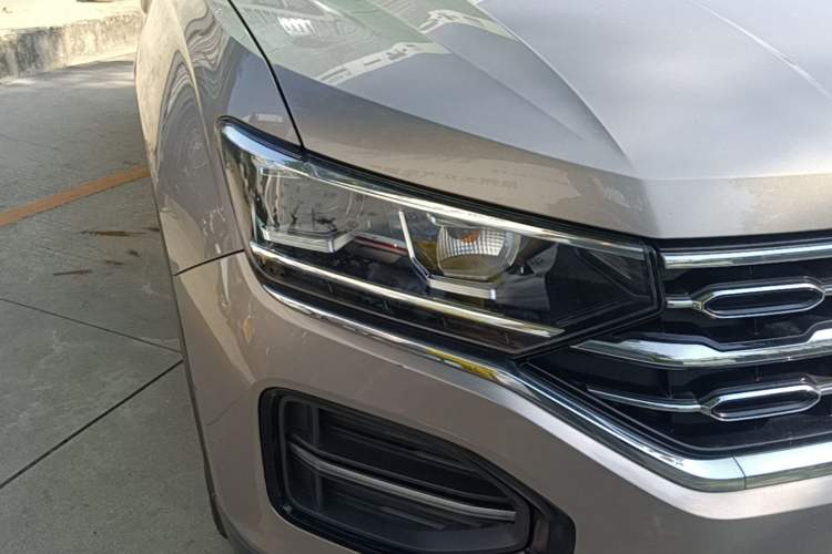 Used Volkswagen Tayron 2019 330TSI Two-Wheel Drive Luxury Model China VI Standard Right Front Headlight