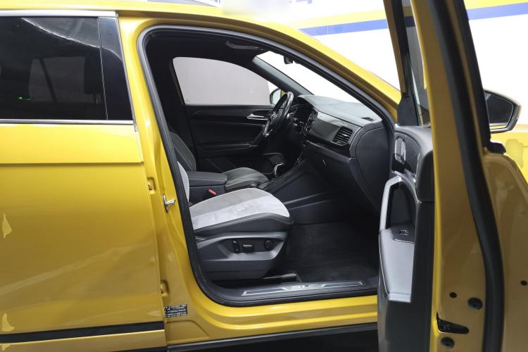 Used Volkswagen Tayron 2019 380TSI All-Wheel Drive R-Line China V-standard Right Front Seat