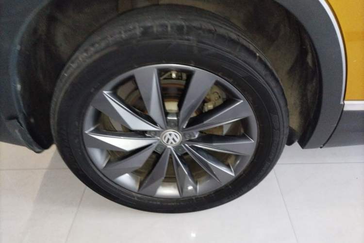 Used Volkswagen Tayron 2019 380TSI Four-Wheel Drive Flagship Version China V Standard Right Rear Wheel Hub