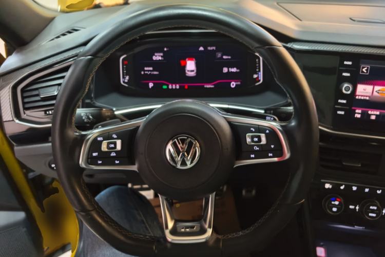 Used Volkswagen Tayron 2019 380TSI Four-Wheel Drive R-Line China VI-standard Steering Wheel