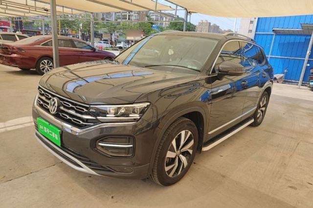 Ojetý Volkswagen Tayron 2020 330TSI Two-Wheel Drive Luxury Smart Connectivity Version
