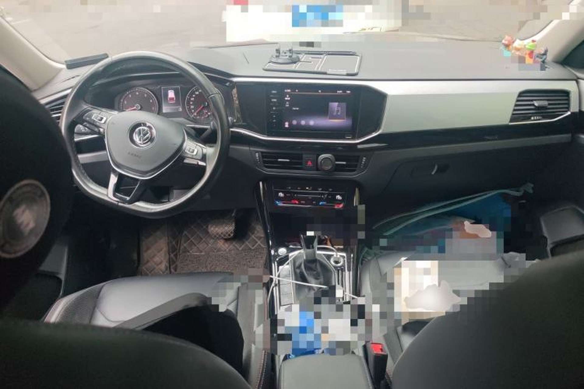 Used Volkswagen Tayron 2020 330TSI Two-Wheel Drive Luxury Smart Connectivity Version Center Console