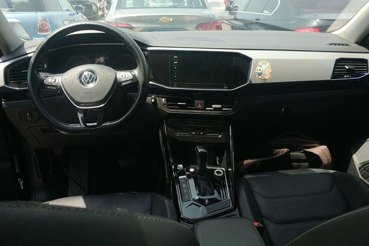 Used Volkswagen Tayron 2020 330TSI Two-Wheel Drive Luxury Smart Connectivity Version Center Console