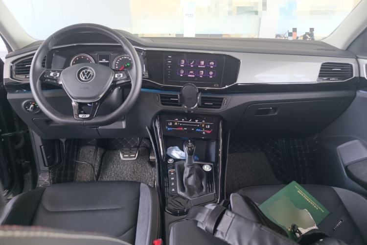 Used Volkswagen Tayron 2020 330TSI Two-Wheel Drive Luxury Smart Connectivity Version Center Console