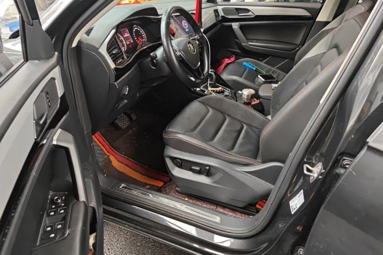 Used Volkswagen Tayron 2020 330TSI Two-Wheel Drive Luxury Smart Connectivity Version Driver Seat