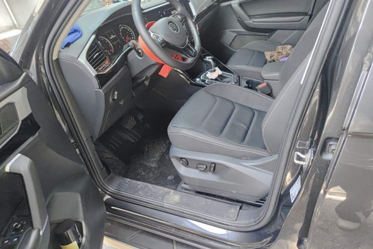 Used Volkswagen Tayron 2020 330TSI Two-Wheel Drive Luxury Smart Connectivity Version Driver Seat