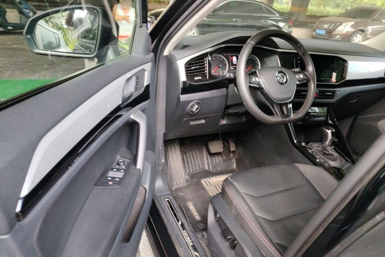 Used Volkswagen Tayron 2020 330TSI Two-Wheel Drive Luxury Smart Connectivity Version Driver Seat
