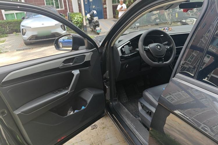 Used Volkswagen Tayron 2020 330TSI Two-Wheel Drive Luxury Smart Connectivity Version Driver Seat
