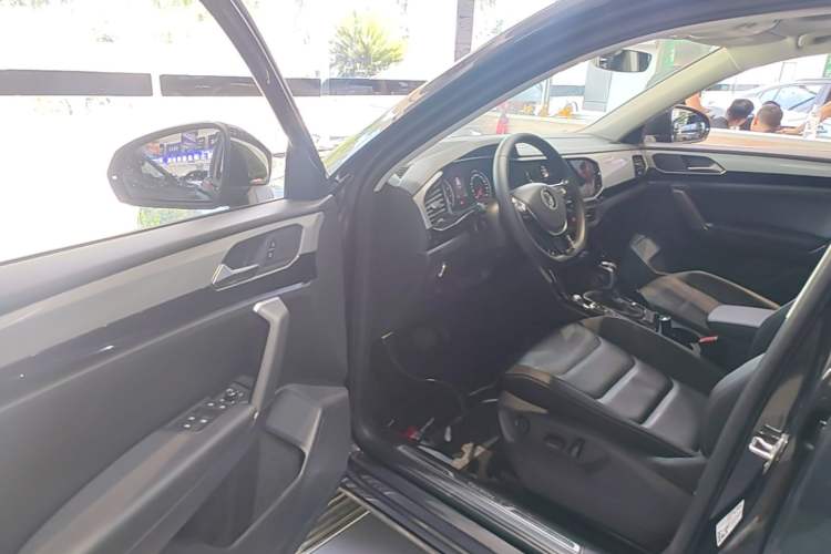 Used Volkswagen Tayron 2020 330TSI Two-Wheel Drive Luxury Smart Connectivity Version Driver Seat