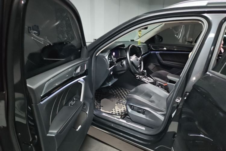 Used Volkswagen Tayron 2020 330TSI Two-Wheel Drive Luxury Connected Pro Edition Driver Seat