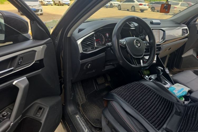 Used Volkswagen Tayron 2020 280TSI Two-Wheel Drive Luxury Connect Edition Driver Seat