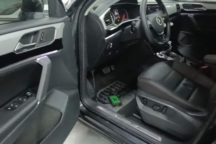 Used Volkswagen Tayron 2020 330TSI Two-Wheel Drive Luxury Smart Connectivity Version Driver Seat