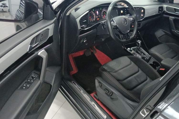 Used Volkswagen Tayron 2020 330TSI Two-Wheel Drive Luxury Smart Connectivity Version Driver Seat