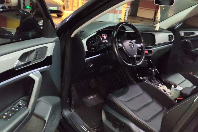 Used Volkswagen Tayron 2020 330TSI Two-Wheel Drive Luxury Smart Connectivity Version Driver Seat