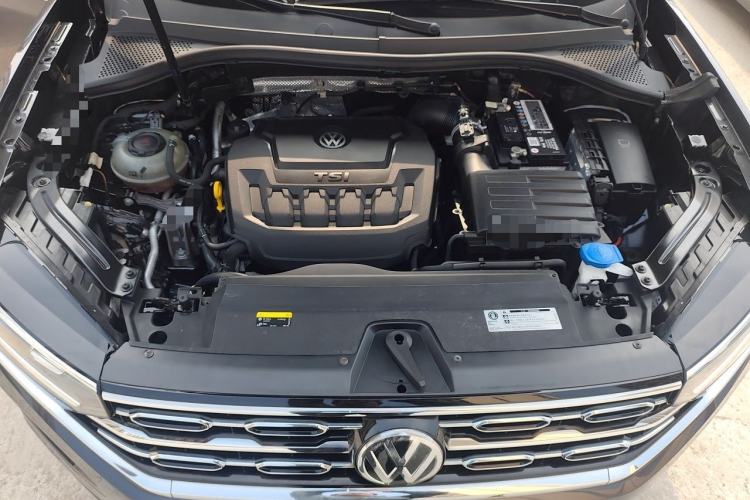 Used Volkswagen Tayron 2020 330TSI Two-Wheel Drive Luxury Smart Connectivity Version Engine Bay