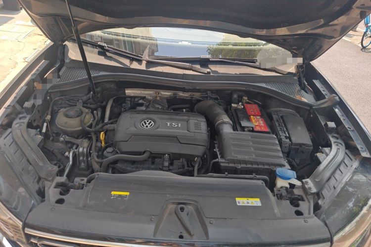 Used Volkswagen Tayron 2020 380TSI All-Wheel Drive R-Line Connected Version Engine Bay