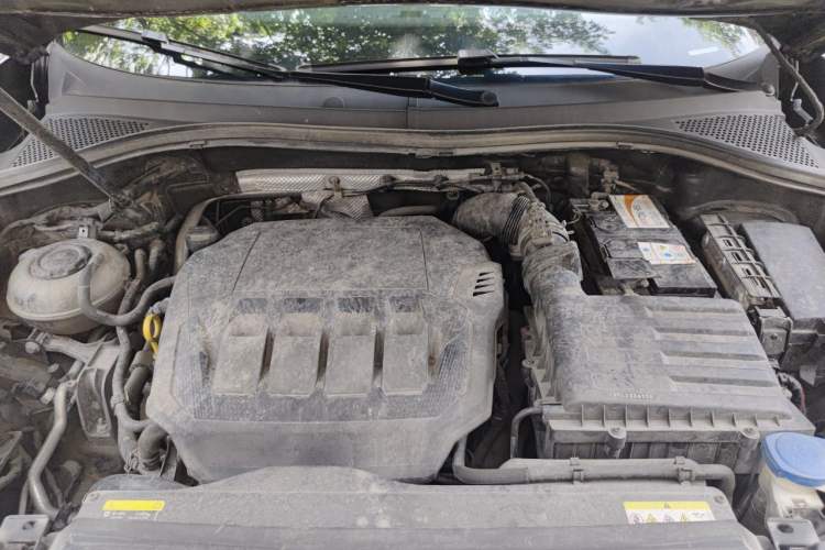 Used Volkswagen Tayron 2020 330TSI Two-Wheel Drive Luxury Smart Connectivity Version Engine Bay